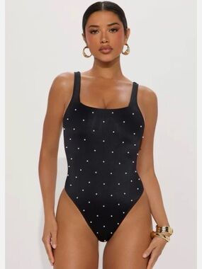 Brand New Womens' bebe One-Piece Solid Pearl Embellished Swimsuit